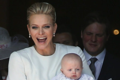 Kunigaikštienė Charlene su sūnumi Jacquesu