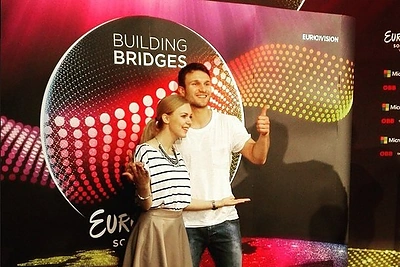 Audrius Giržadas: „Žymūs dizaineriai, kuriems buvo siūlyta šiemet aprengti mūsų duetą, dėjo į krūmus“