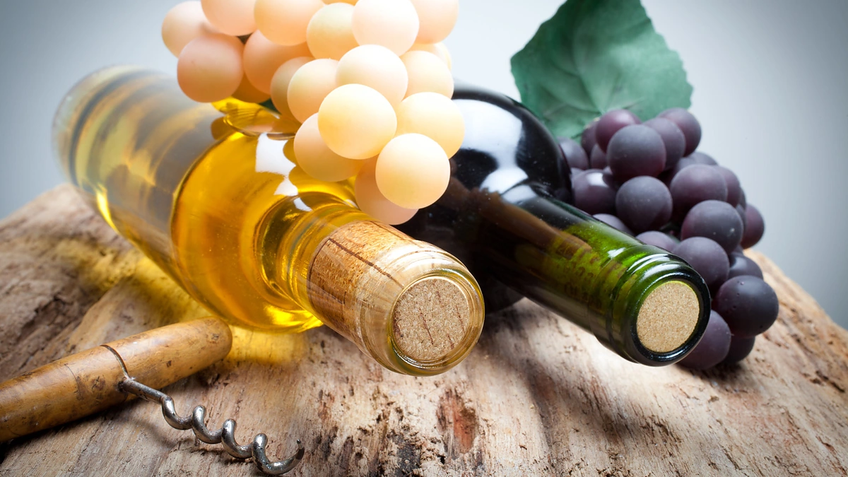 Raudonas ir baltas vynas