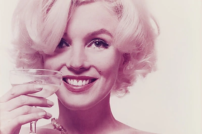 Marilyn Monroe – kas slypėjo po „kvailos blondinės“ įvaizdžiu?