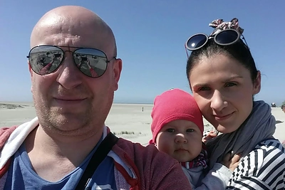 Ramūnas ir Roberta Šimukauskai leidosi į pirmą tolimą kelionę su 8 mėnesių dukra Elze