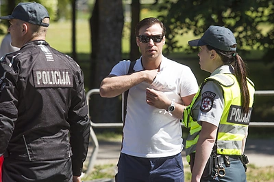 Kaip Andrius Kandelis planavo pavogti 11 brangių drabužių ir kojinių bei kas šokėjui pakišo koją