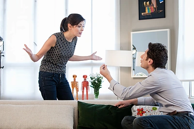 Santykių ekspertai pataria. Kaip išmokti nepriekaištauti vyrui?