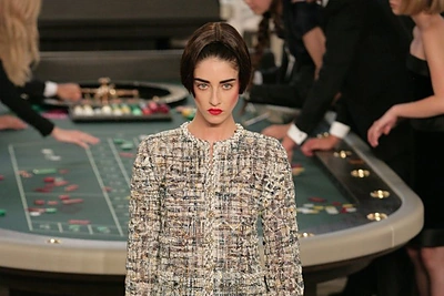 „Chanel“ 2015 m. haute couture kolekcijos modelis