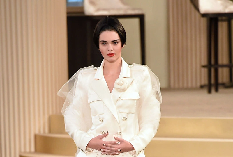 „Chanel“ 2015 m. haute couture kolekcijos modelis