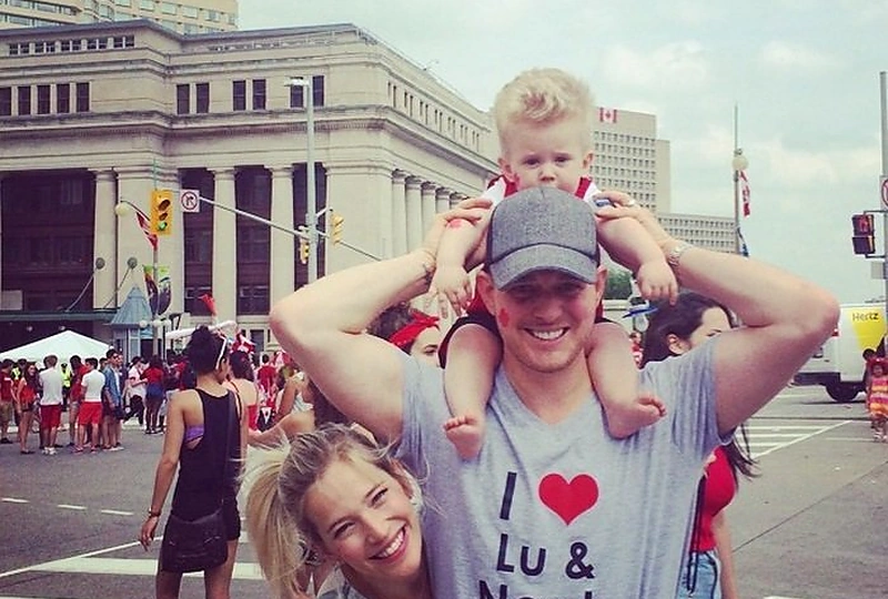 Michaelas Buble ir Luisana Lopilato su sūnumi Noah