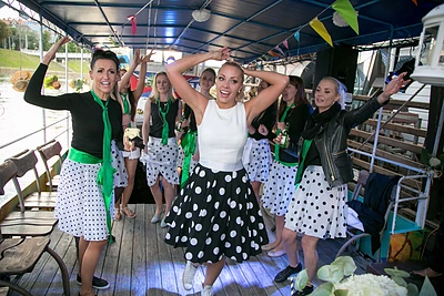 Liepos Mondeikaitės mergvakaryje – ekstremalios aristokratiškumo pamokos