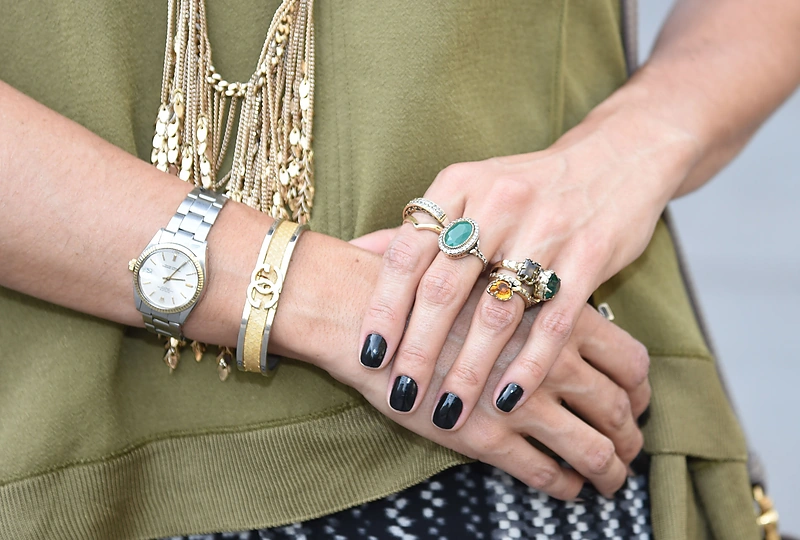 Aukštosios mados savaitės viešnių aksesuarai