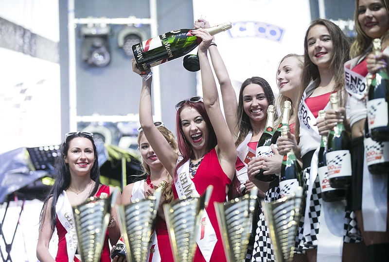 Apdovanojimų akimirka