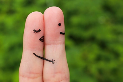 Tyrimas: romantiškai nesibučiuoja dauguma planetos kultūrų