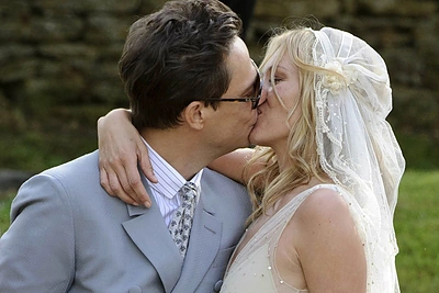 Kate Moss ir Jamie Hince'as (2011 m.)