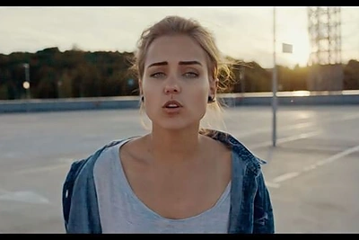 Įvertinkite: GJan pristato naują dainą „One more drink“ ir klipą