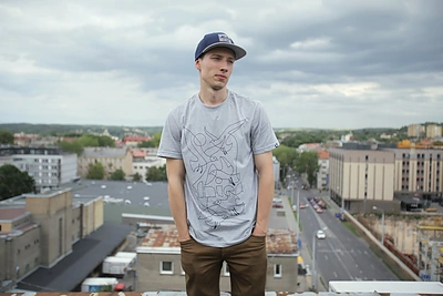 Lietuvis Deep Shoq bando pakartoti Ten Walls sėkmę: jo kūrinį groja BBC radijas