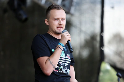 Interneto hitas: Mantas Katleris uždainavo Gyčio Paškevičiaus balsu