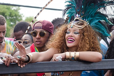 Lewisas Hamiltonas neigia romaną su Rihanna: „Mes tik geri draugai“