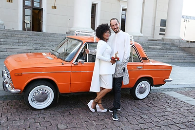 Vilniuje susituokė režisierius Mykolas Vildžiūnas ir aktorė Oneida Kunsunga