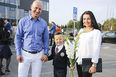 Milisandra ir Algirdas Radzevičiai su sūnumi Roku
