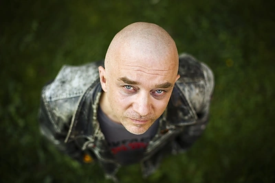 Andrius Mamontovas nusiskuto plaukus – siunčia žinią vėžiu sergantiems vaikams