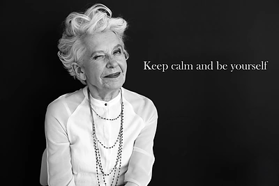 Vizažistės modeliu tapusi 78-erių Valerija Račelienė: „Charizmatiški žmonės nebijo senatvės – jie šypsosi“