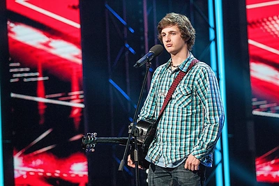 Mikčiojantis „X Faktoriaus“ dalyvis Aleksas Augaitis uždainavęs privertė aiktelėti: išgirskite