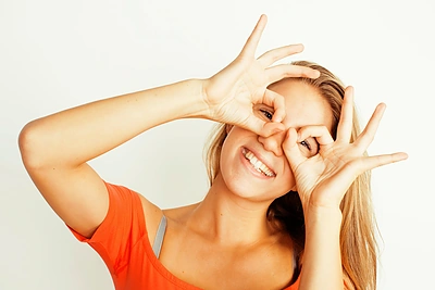 Kankina rudeniškas slogutis? 14 patarimų, kaip praskaidrinti sau nuotaiką