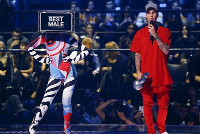 MTV Europos muzikos apdovanojimuose – Justino Bieberio triumfo vakaras