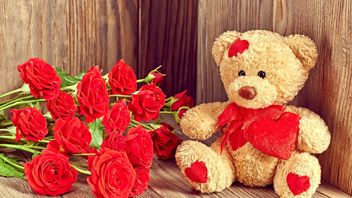 Meškutis ir raudonos rožės