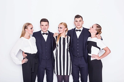 Radistams technikos apdovanojimuose asistuos trynukės