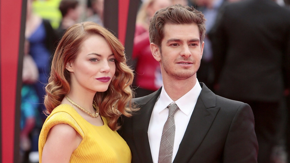 Emma Stone ir Andrew Garfieldas