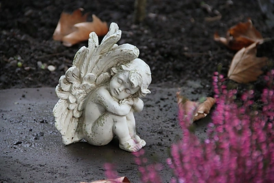 Astrologė Lana Kutkytė – apie trijų šarvojimo dienų taisyklę, kremavimą bei mirusiojo daiktų likimą