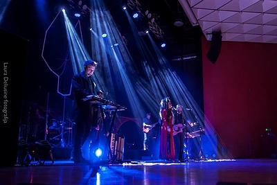 Aistė Smilgevičiūtė ir grupė „Skylė“ Kaune