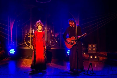 Aistė Smilgevičiūtė ir grupė „Skylė“ Kaune