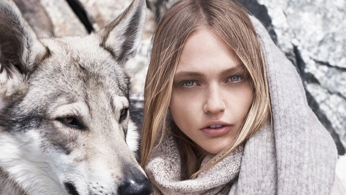 Sasha Pivovarova „Mango“ reklamoje