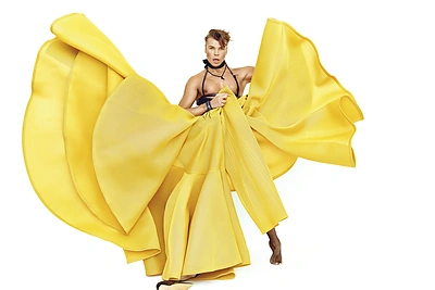 Labiausiai provokuojanti Juozo Statkevičiaus fotosesija: pėdkelnės ir aukštakulniai