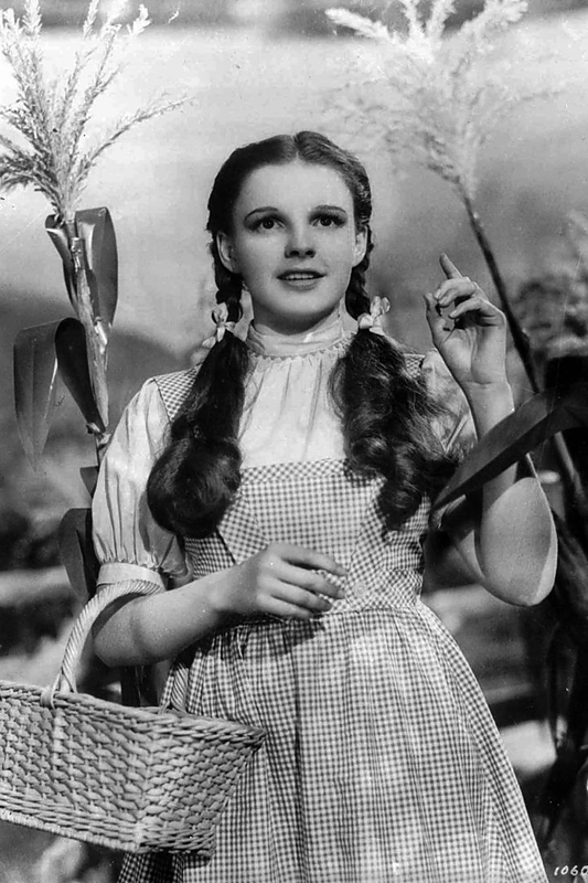Judy Garland filme „Ozo šalies burtininkas“ (1939 m.)