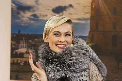 Slaptas Džeimso Bondo merginos Ievos Stasiulevičiūtės ginklas – lūpdažis