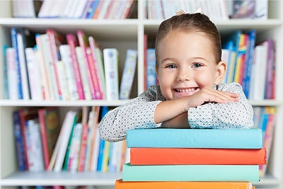 Rekomendacijos tėvams ir pedagogams, kaip vaikus mokyti taisyklingos laikysenos