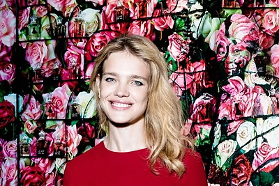 Mylima ir nekenčiama Natalija Vodianova: nuo turgaus prekeivės iki podiumų princesės