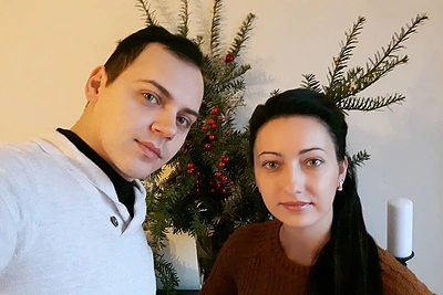 Sužadėtiniai iliuzionistas Nicholas Kin ir Raimonda Balsytė Kalėdas pirmąsyk švęs kartu