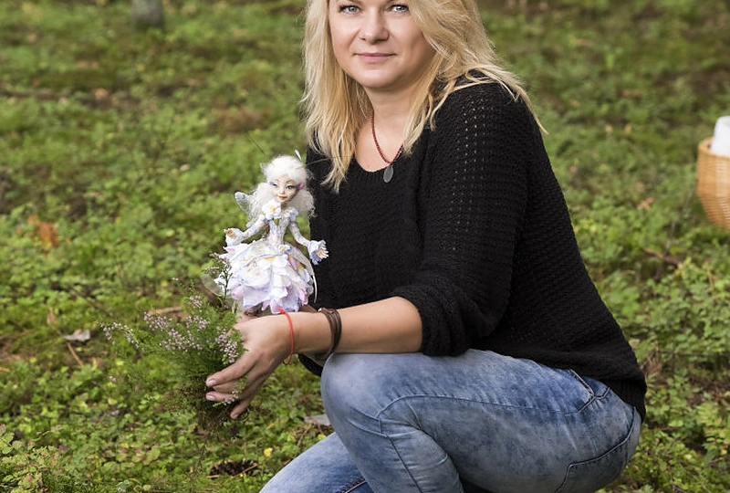 Edita Lei išleido knygą „Miglų slėnio fėjų pasakos“
