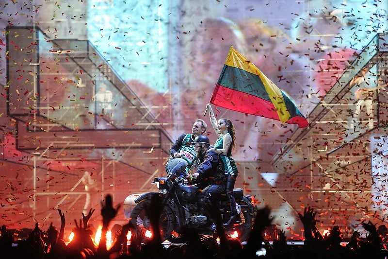 Marijono Mikutavičiaus „3D Show“