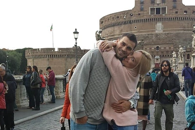 „4 Roses“ atlikėjai Akvilei Matukaitei pasipiršo krepšininkas Laimonas Kisielius