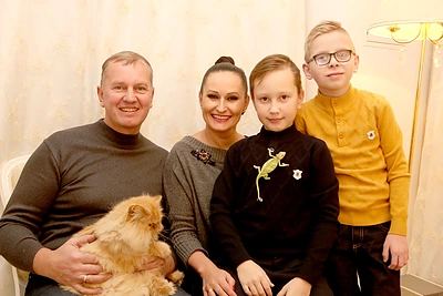 Inga ir Darius Budriai su sūnumis