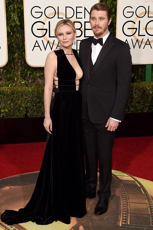 Kirsten Dunst ir Garrettas Hedlundas