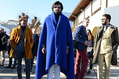 Florencijos „Pitti Uomo“: žakardo triumfas ir beprotiškai „minkšti“ vyrai