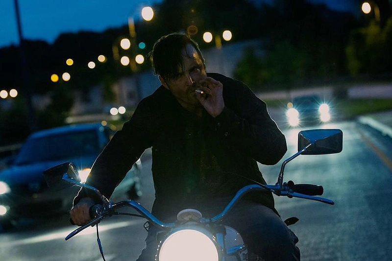 Aaronas Paulas trileryje „Kodas 999“