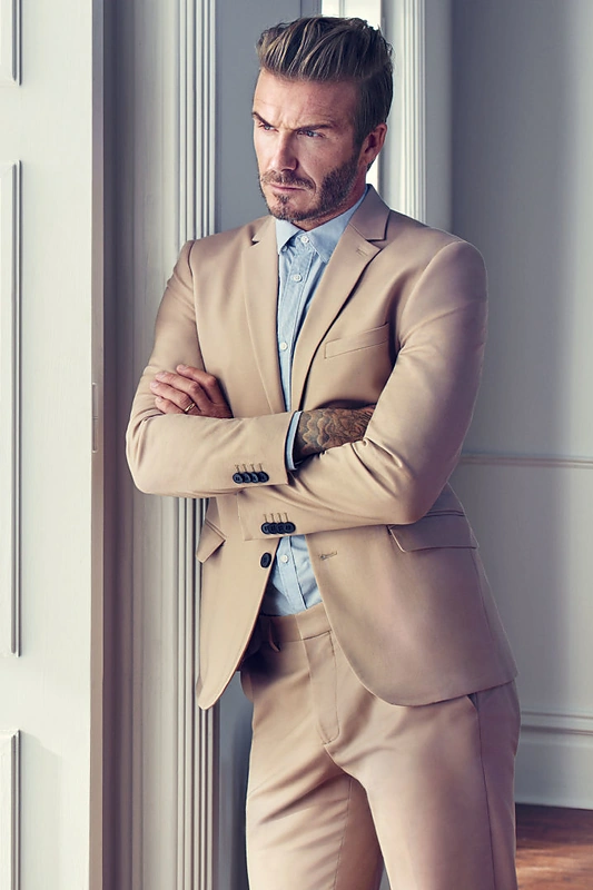 Davidas Beckhamas „H&M Modern Essentials“ reklaminėje kampanijoje