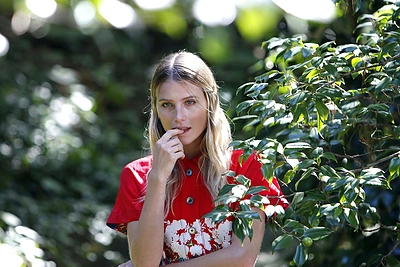 Atsinaujinusiame „Playboy“ – erotinė rašytojo Ernesto Hemingway proanūkės Dree Hemingway fotosesija