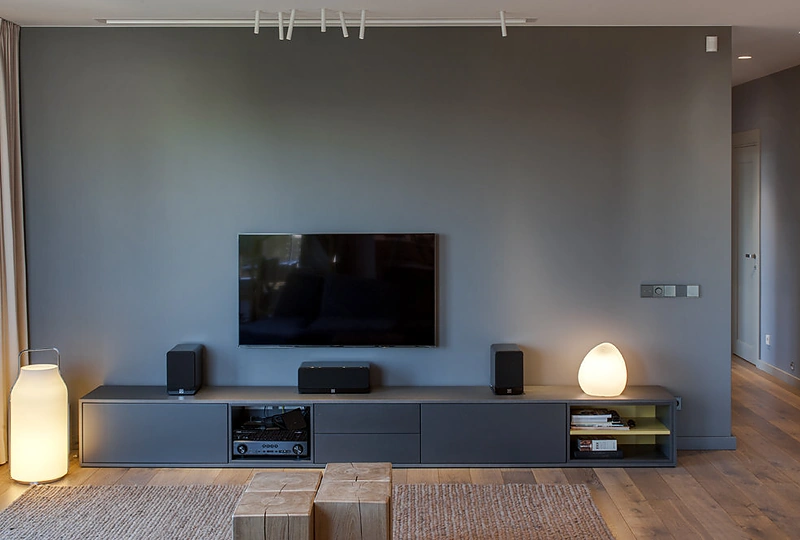 Interjere – modernaus skandinaviško ir kaimiško stiliaus dermė.