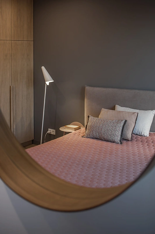 Interjere – modernaus skandinaviško ir kaimiško stiliaus dermė.